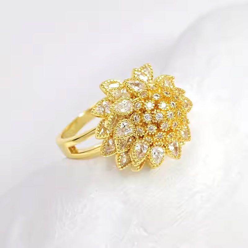 The Verdant Ring — Gold — detail view 2